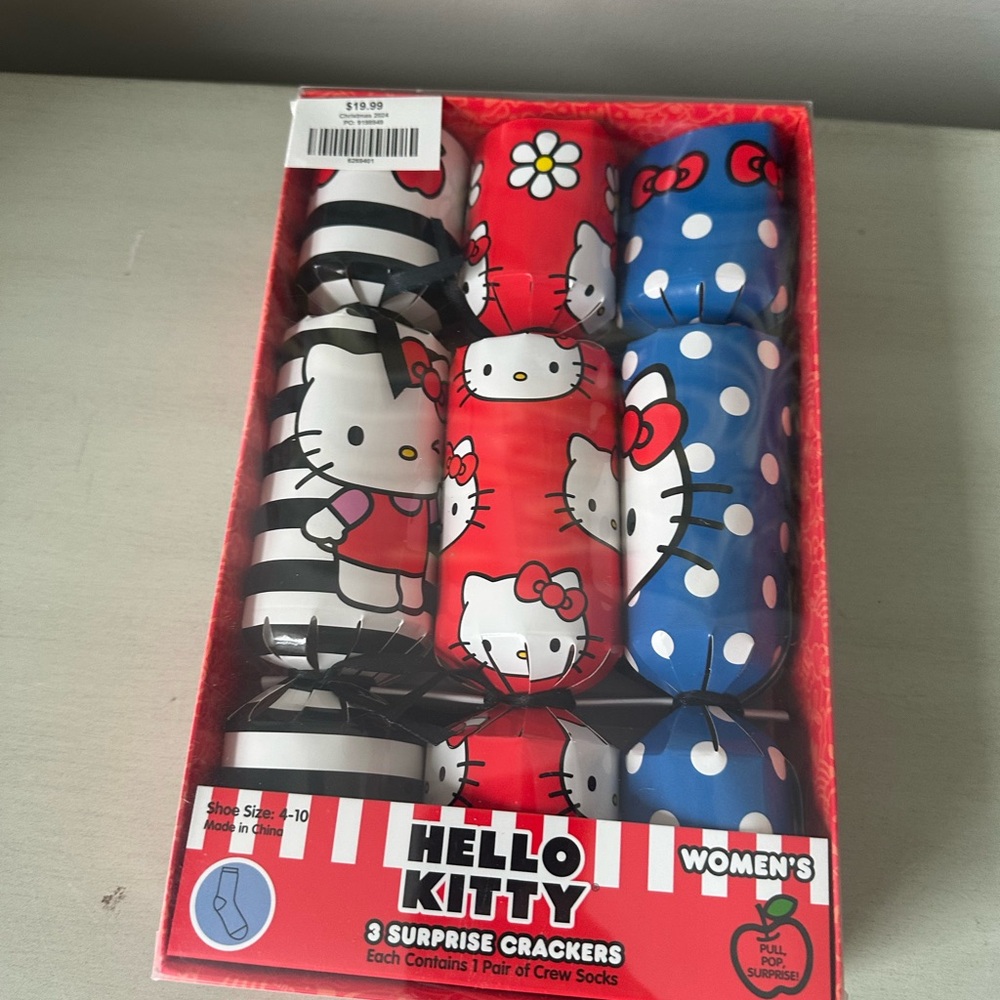 Hello kitty women’s suprise cracker three pair socks